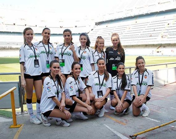 Desfile promocional MSC Cruceros en Mestalla